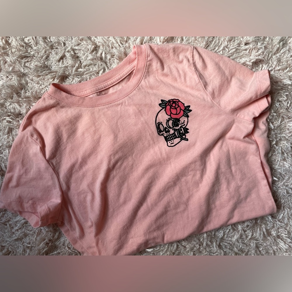 Pink 💀 T-shirt